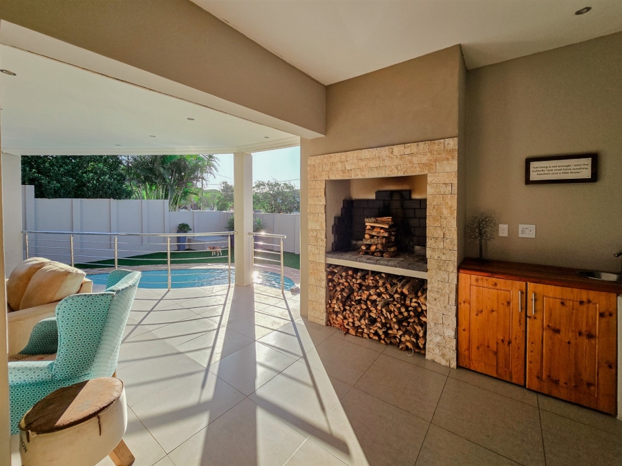 5 Bedroom Property for Sale in Nahoon Eastern Cape